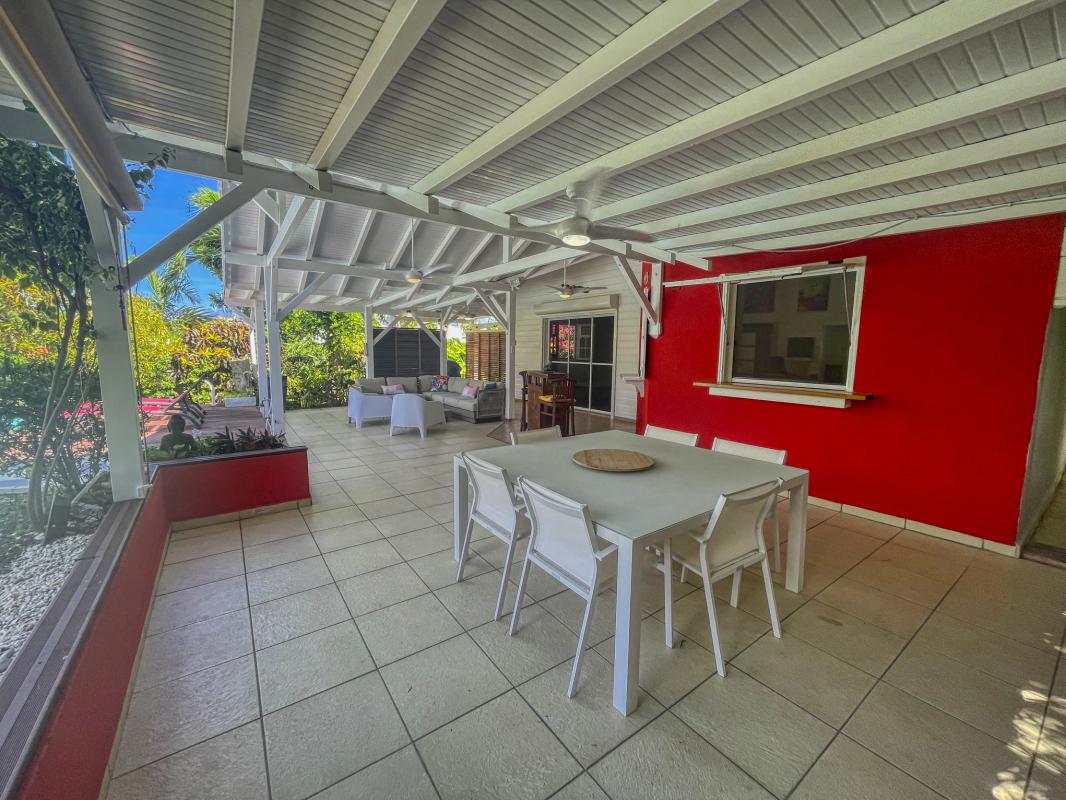 8.Location villa piscine St François Guadeloupe_Terrasse